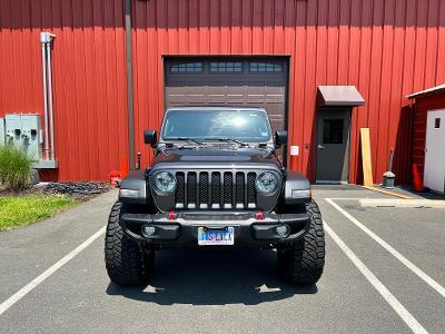 Photo 5 of 15 of 2021 Jeep Wrangler Sport S